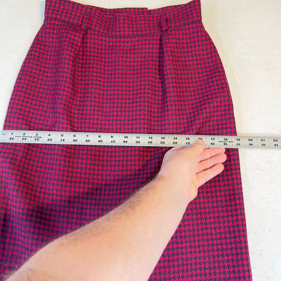 Jones New York Vintage Wool Pencil Skirt 10 Rear Zip Slit Pink Black Houndstooth - Picture 8 of 16